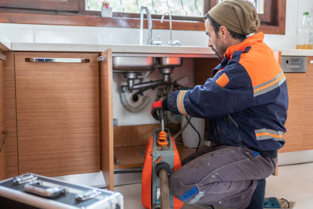 Best Emergency Plumber  in Danbury, CT